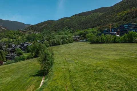 Terreno en Carretera del Coll D'ordino