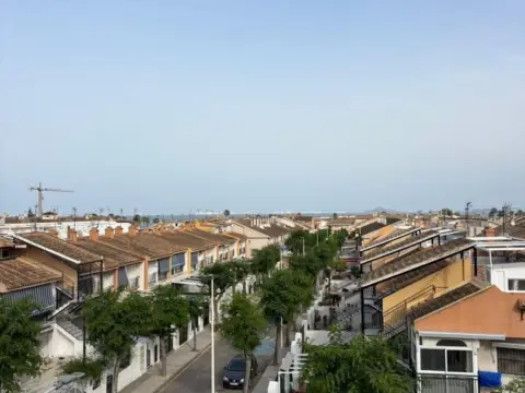 Apartamento en Playa del Espejo