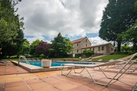 Finca rústica en Troáns