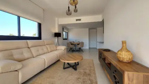 Apartamento en Carolinas Altas