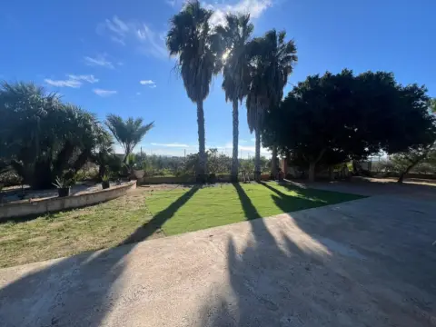 Finca rústica en Los Meroños