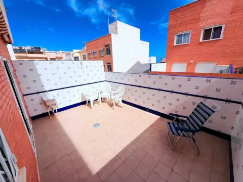 Piso en Los Alcázares