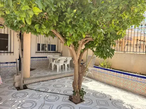 Casa adosada en Playa del Espejo