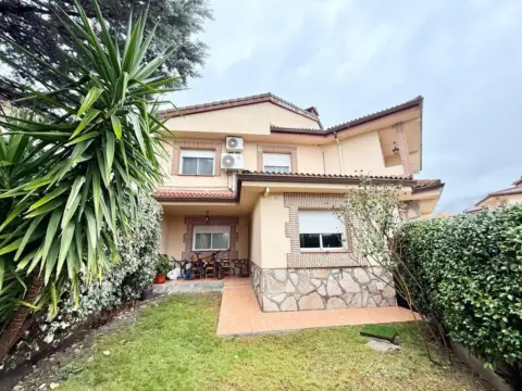 Chalet en calle de Matalasganas