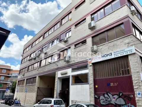 Nave industrial en calle de Belmonte de Tajo