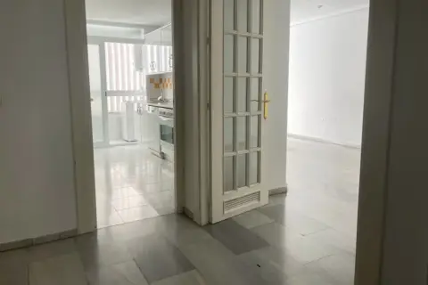 Piso en calle de Doce de Octubre