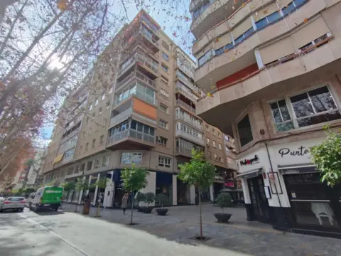Oficina en Avenida de Alfonso X 'El Sabio'