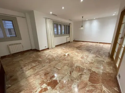 Piso en calle de Enrique Villar Bas