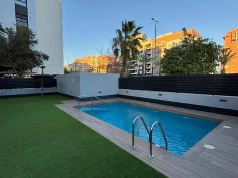 Piso en Avenida Juan de Borbon
