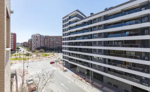 Piso en Zona Juan Carlos I