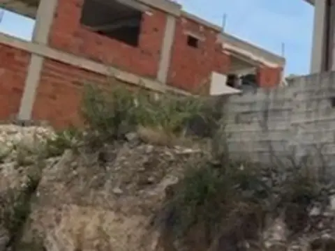 Terreno en calle Puerto de Guadarrama