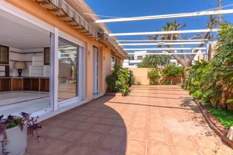 Chalet en calle de la Rosa