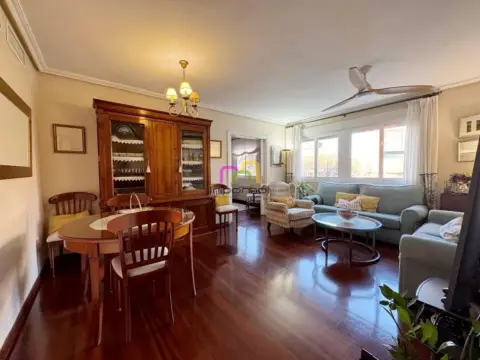 Piso en Valdepasillas