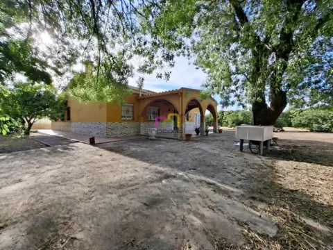 Chalet en Dehesilla de Calamon