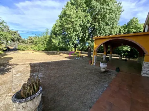 Chalet en Dehesilla de Calamon