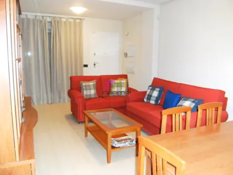 Apartamento en Maria Auxiliadora - Barriada Llera