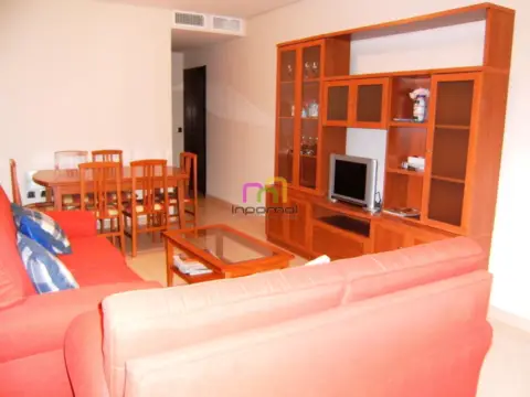 Apartamento en Maria Auxiliadora - Barriada Llera