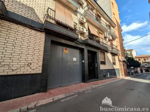 Piso en calle Teniente Ochoa