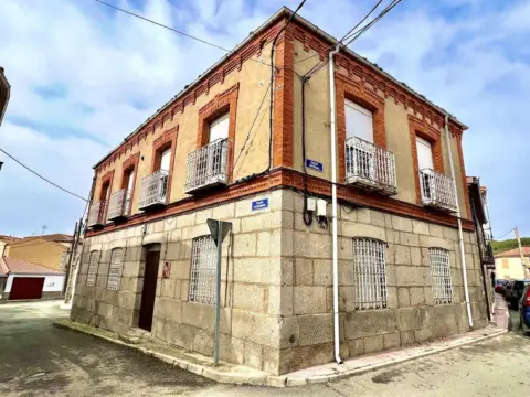 Chalet in calle Cesteros