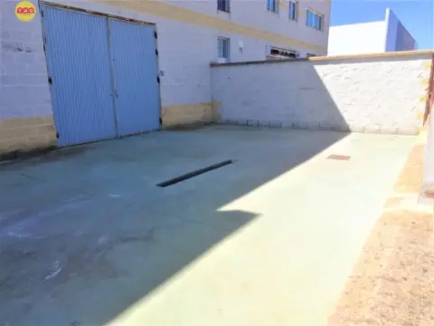 Nave industrial en La Gravera