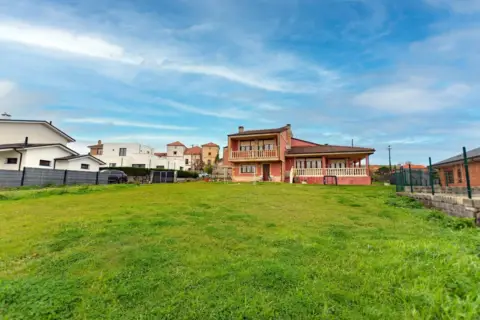 Chalet en calle de la Arnia