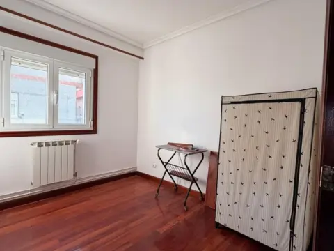 Piso en calle Los Pinares