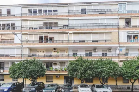 Piso en calle Ciudad de Onteniente, 4