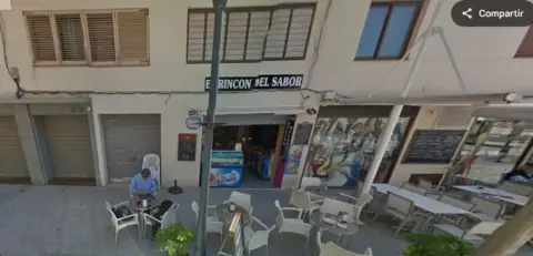 Local comercial en Carrer de Frederic Mompou, 4