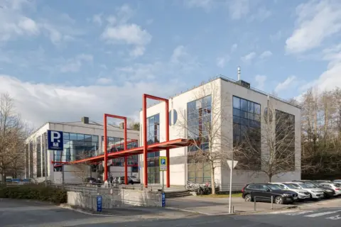 Local comercial en calle de Zuatzu, 6