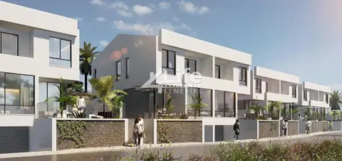 Casa pareada en calle Camino-Real