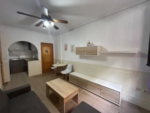 Piso en Carrer Gabriel y Galán