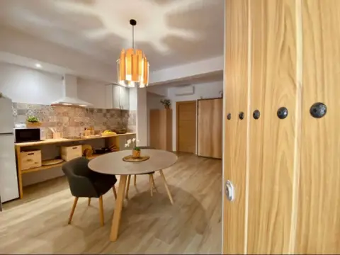 Estudio en Carrer del Pintor Nicolau