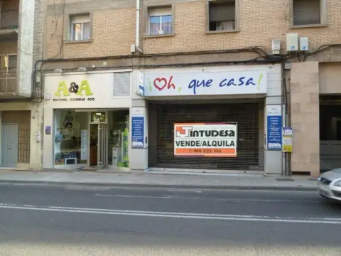Local comercial en calle de Juan Antonio Fernández