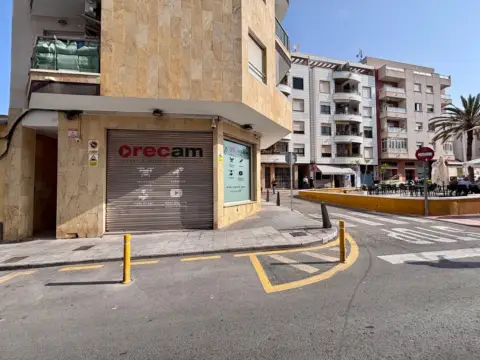 Local comercial en calle San Pascual, 67