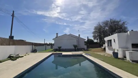 Chalet en Raya del Palancar - Guadamonte
