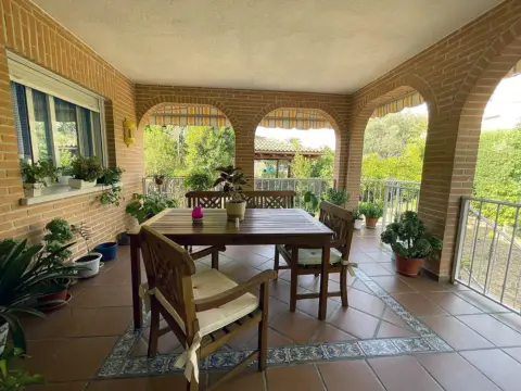 Habitación en Villanueva de La Cañada