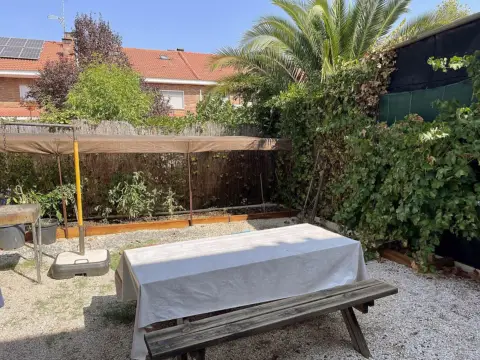 Habitación en Villanueva de La Cañada