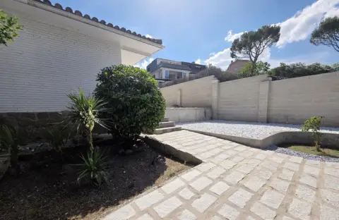 Chalet en Pino Alto - Navarredonda