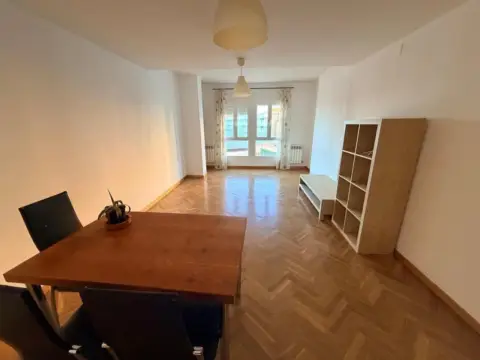 Piso en Avenida del Rey Juan Carlos I