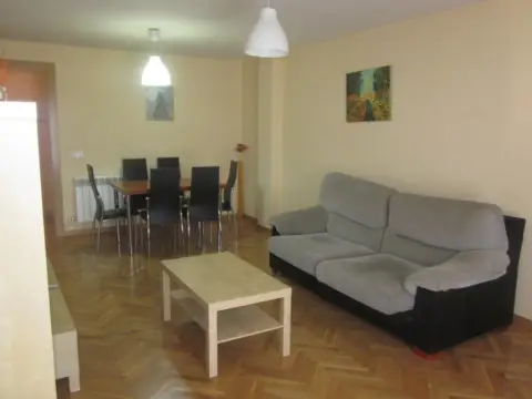 Piso en Avenida del Rey Juan Carlos I