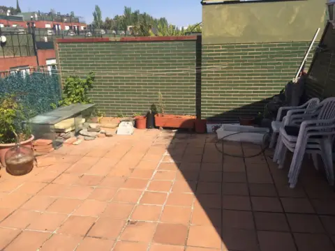 Casa pareada en calle de Juan de Encina