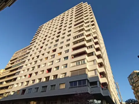 Piso en Avenida de Valencia