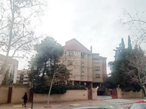 Piso en Vía Hispanidad