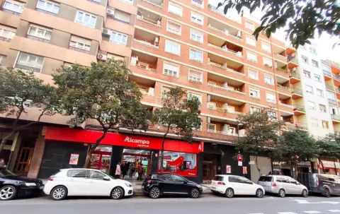 Piso en calle de Tomás Bretón