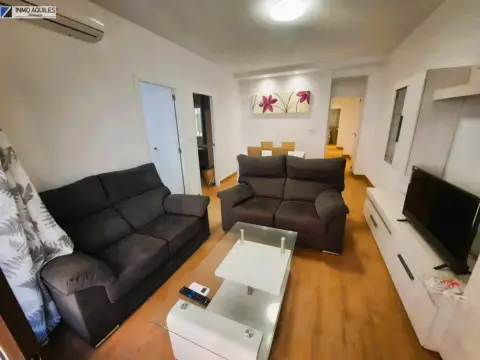 Piso en calle del Mirlo