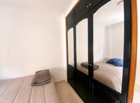 Habitación en calle Salvador Manrique De Lara