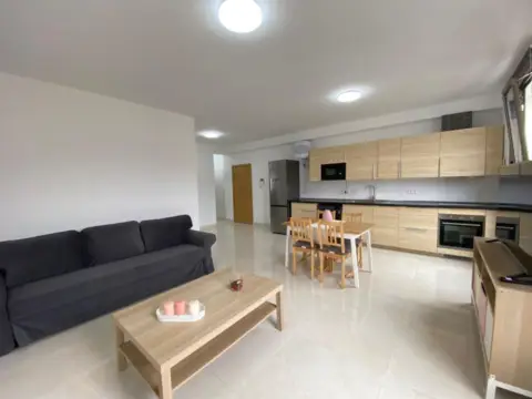 Piso en calle de la Hoya del Rosario