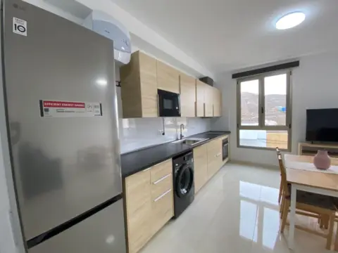 Piso en calle de la Hoya del Rosario