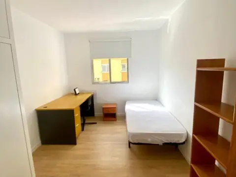 Habitación en calle de San José Artesano