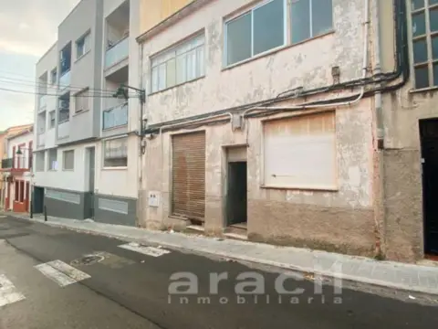 Nave industrial en Carrer Olivar